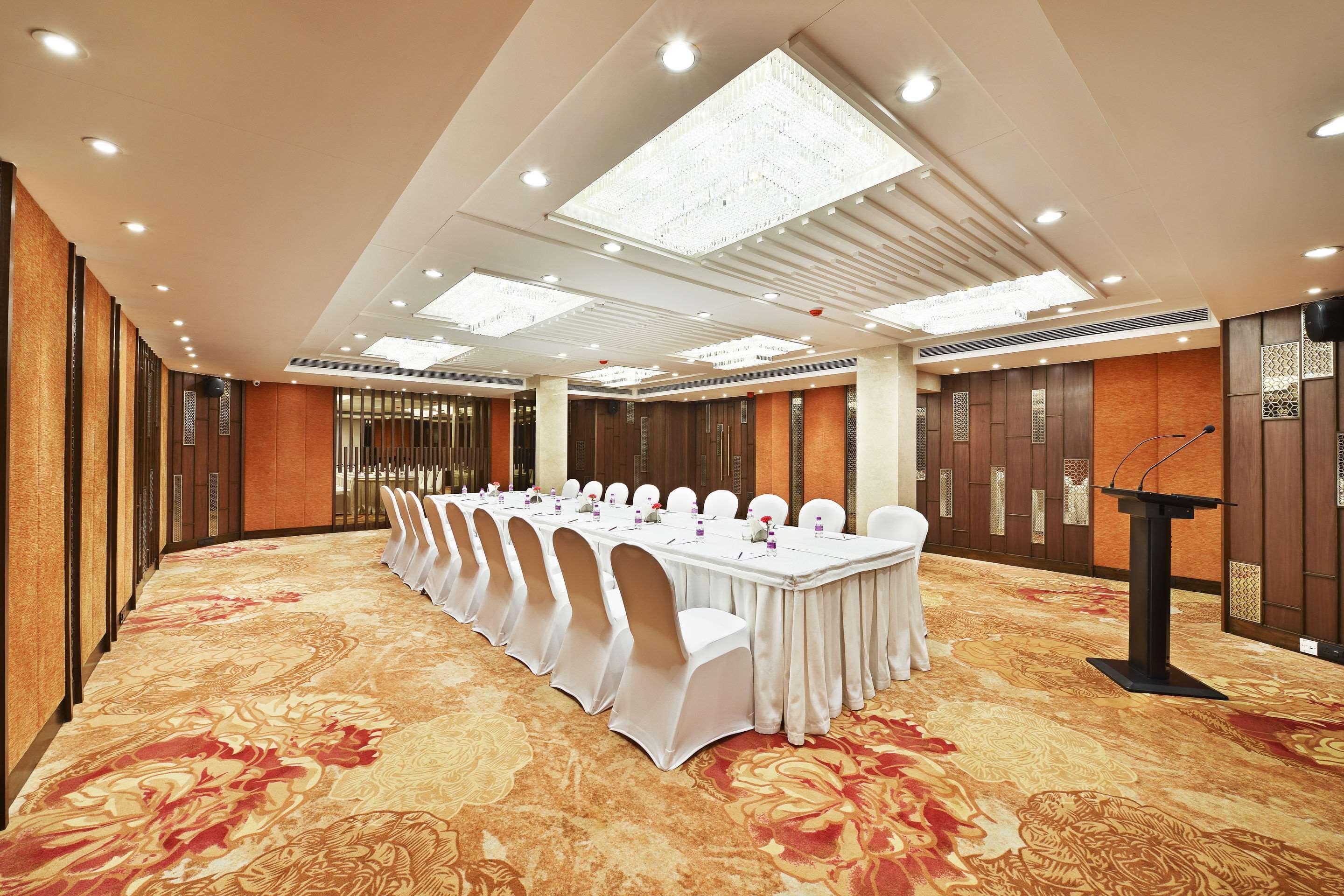 Hotel Heritage Formerly Known As Comfort Inn Heritage Mumbai Exterior photo