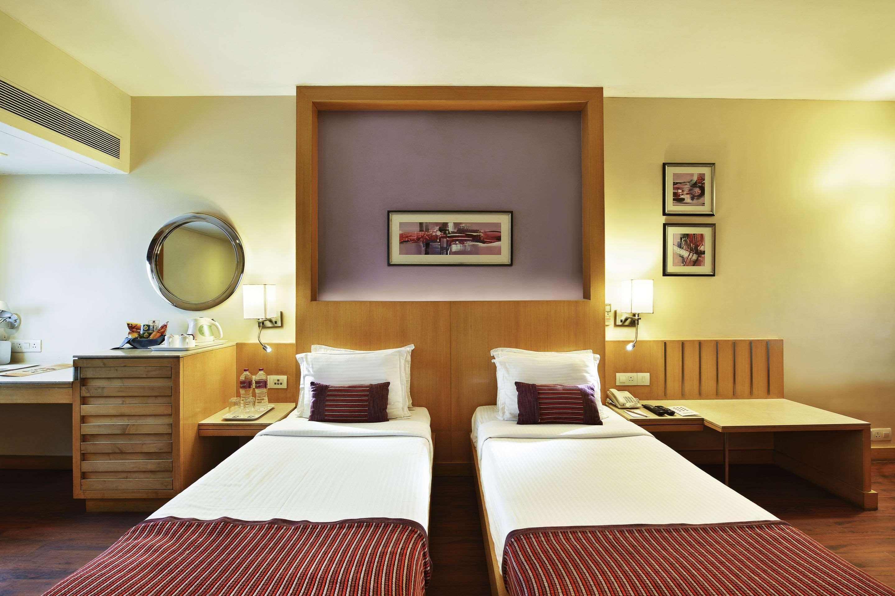 Hotel Heritage Formerly Known As Comfort Inn Heritage Mumbai Exterior photo